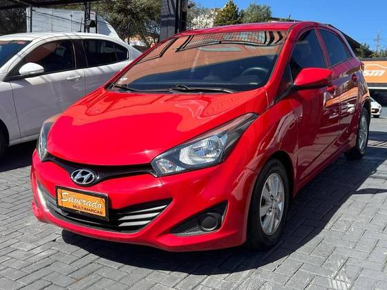 HYUNDAI HB20 1.0 COMFORT 12V FLEX 4P MANUAL HYUNDAI HB20 1.0 COMFORT 12V FLEX 4P MANUAL